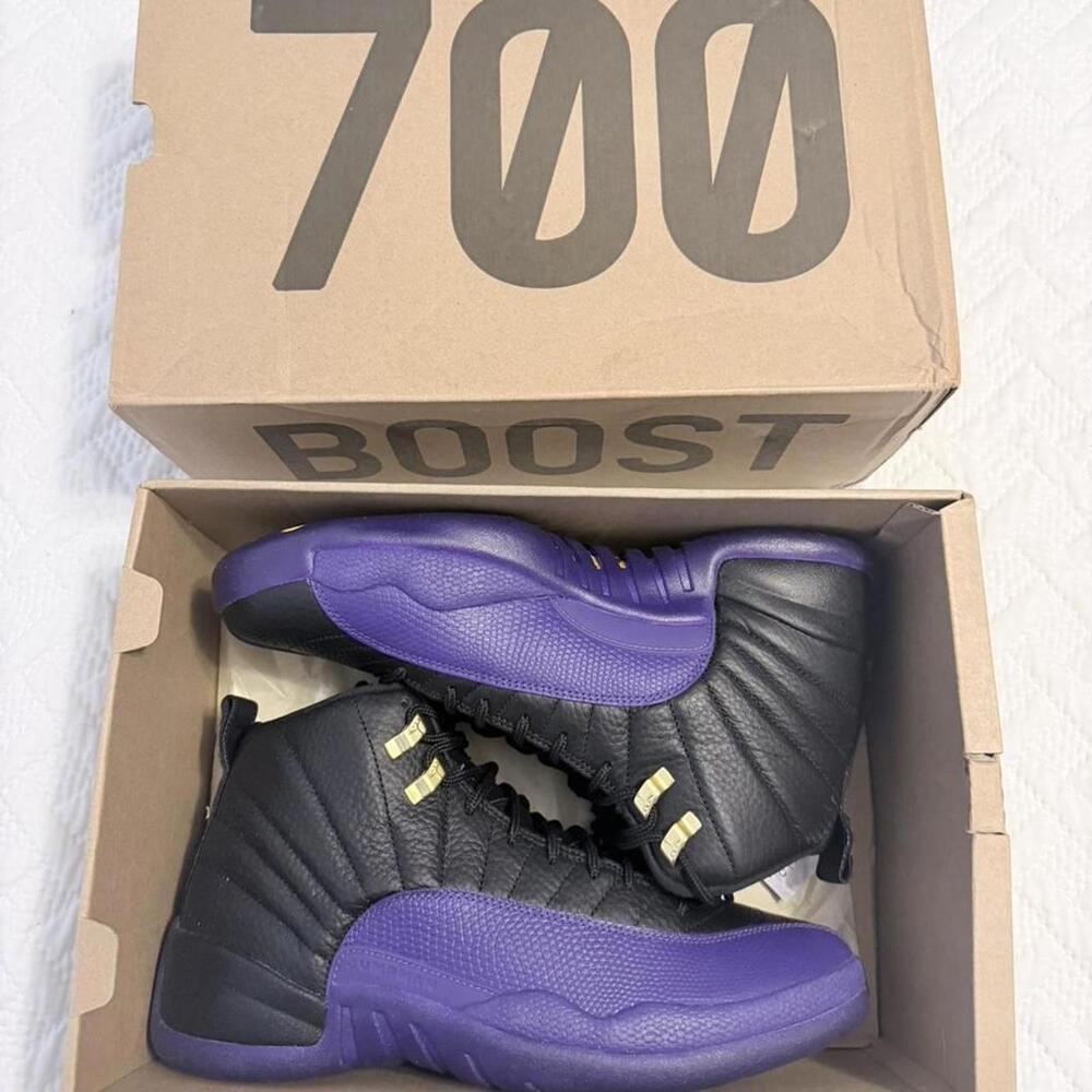 Nike Jordan 12 “Field Purple” 10m brand new